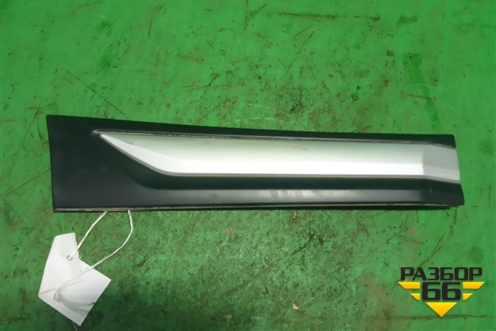 Накладка двери задней правой (после 2015г) (5757A410) для Mitsubishi Outlander с 2012-2024г (Аутлендер)