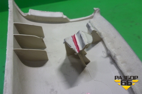 Обшивка стойки лобового стекла правая (9646209077) для Citroen C4 с 2005-2011г (С4)