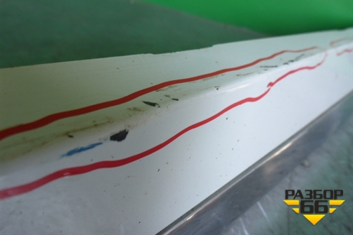 Накладка двери передней правой (после 2013г с хромом) для Volvo XC60 с 2008-2017г (ХС60)