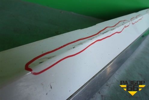 Накладка двери передней правой (после 2013г с хромом) для Volvo XC60 с 2008-2017г (ХС60)