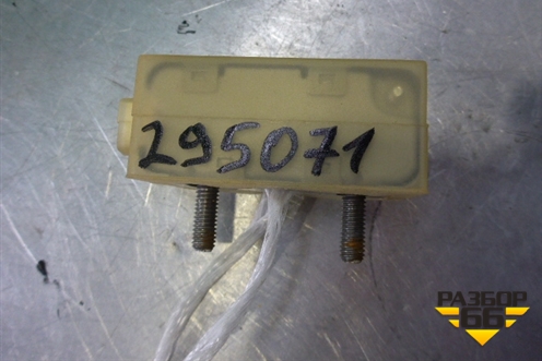 Датчик AIR BAG (8651A030) для Mitsubishi Lancer-9  с 2003-2008г (Лансер)