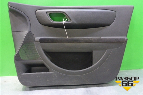 Обшивка двери передней правой под электрику (5ти дверный кузов) (96838956ZD) для Citroen C4 с 2005-2011г (С4)