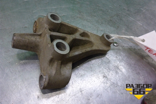 Кронштейн двигателя правый (2.3л VQ23) для Nissan Teana (J31) с 2003-2008г (Теана)