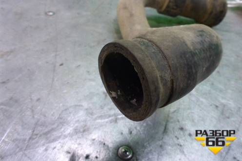 Патрубок системы охлаждения для Audi A8 с 1998-2003г (А8)