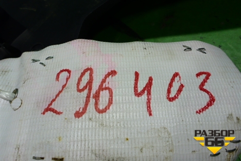 Накладка на торпедо (боковая левая) (9646339977) для Citroen C4 с 2005-2011г (С4)