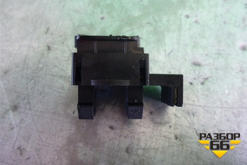 Кнопка (звукового сигнала левая) для Chevrolet Aveo (T250) с 2005-2011 (Авео Т250)