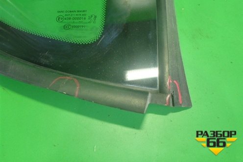 Стекло глухое правое (8569XJ) для Peugeot 3008 с 2010-2016г