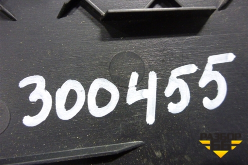 Накладка на торпедо (боковая правая) (1Z0857504) для Skoda Octavia (А5) с 2004-2013г (Октавия)