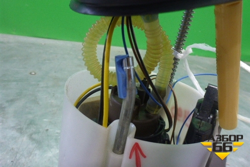 Насос топливный электрический (1K0919051D) для Skoda Yeti с 2009г (Етти)