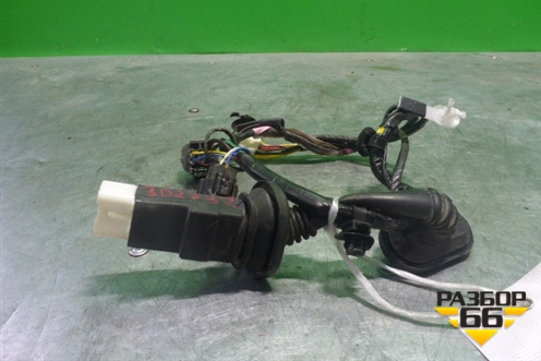 Проводка двери задней левой (8512A596) для Mitsubishi Lancer-9  с 2003-2008г (Лансер)