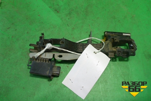 Кронштейн ручки наружной (передней левой правый руль) для Subaru Impreza (GH-GE) с 2008-2011г (Импреза)