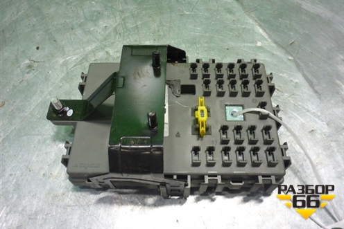 Блок предохранителей салонный для Chevrolet Aveo (T250) с 2005-2011 (Авео Т250)