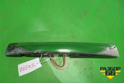 Накладка двери багажника (до 2019г) (908161LL0B) для Nissan Patrol (Y62) с 2010г (Патрол)