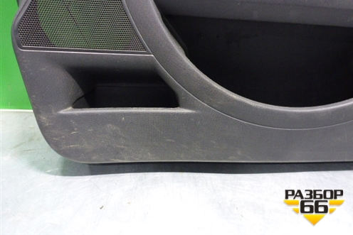 Обшивка двери передней правой под электрику (5-ти дверный кузов) (96468007XT) для Citroen C4 с 2005-2011г (С4)