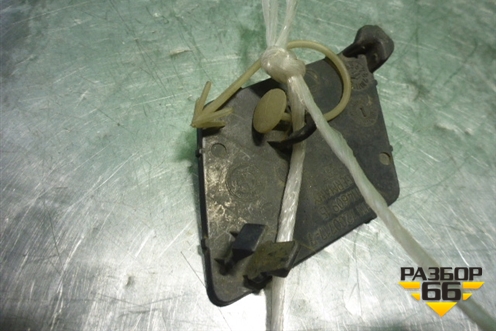 Заглушка в передний бампер (51117200717) для BMW 5-серия F10/F11 с 2009-2016г