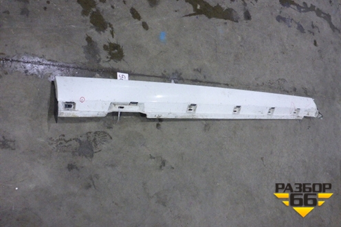 Накладка на порог наружная правая (до 2012г) (3C8853856B) для Volkswagen Passat-CC с 2008г (Пассат ЦЦ)