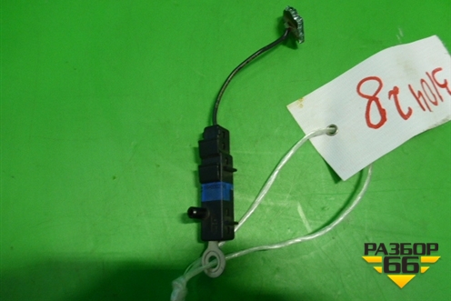 Антенна электрическая (фильтр) (3C8035570) для Volkswagen Passat-CC с 2008г (Пассат ЦЦ)