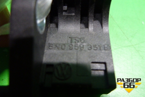 Датчик AIR BAG (задний левый) (5N0959351B) для Volkswagen Passat-CC с 2008г (Пассат ЦЦ)