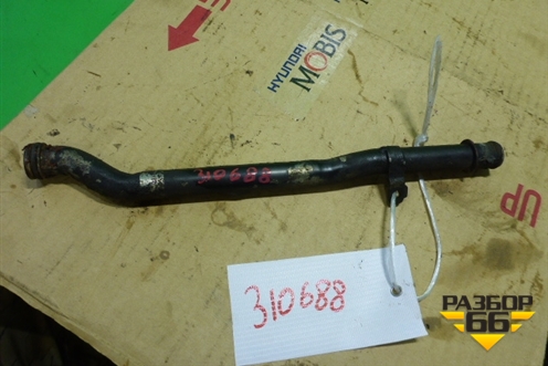 Трубка системы охлаждения (2.8л ACK металлическая) для Audi A8 с 1998-2003г (А8)