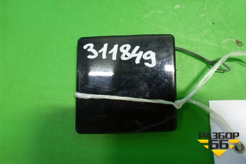 Заглушка в задний бампер (10364707) для Cadillac Escalade с 2006-2014г (Эскалеид 3)