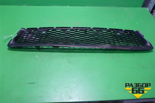 Решетка в передний бампер центральная (после 2014г) (5311260170) для Lexus GX-460 с 2009г (ГХ)