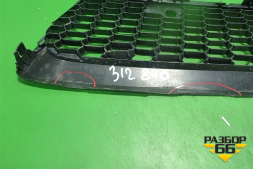 Решетка в передний бампер центральная (после 2014г) (5311260170) для Lexus GX-460 с 2009г (ГХ)