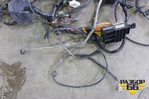 Проводка подкапотная+салон (1.6л 16v МКПП K7MF710) для Renault Sandero с 2009-2014г (Сандеро)