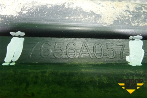 Накладка подножки левой (7656A057) для Mitsubishi Pajero/Montero с 2007г (Паджеро 4/Монтеро)