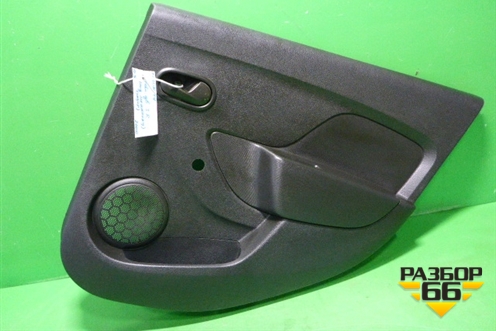 Обшивка двери задней правой под механику (829A03540R) для Renault Logan II с 2012г (Логан)