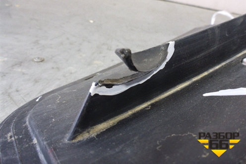 Пыльник заднего бампера правый (до 2014г) (5872360040) для Lexus GX-460 с 2009г (ГХ)