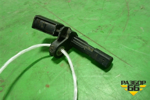 Датчик ABS задний левый для Skoda Yeti с 2009г (Етти)