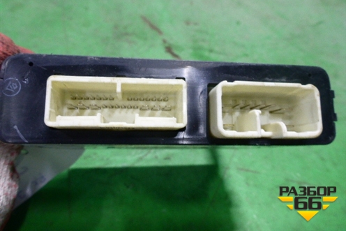 Блок электронный (8922248040) для Lexus RX 300/330/350 с 2003-2009г (РХ)
