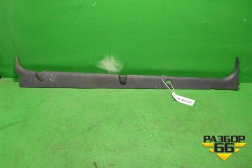 Обшивка стойки центральная правая (1746043) для Scania 5 R Series с 2004-2016г