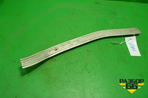 Накладка порога внутренняя левая  (1766445) для Scania 5 R Series с 2004-2016г