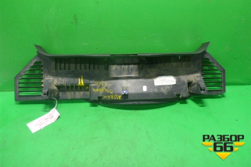 Обшивка багажника (на заднюю панель 5-ти дверный кузов) (24464190) для Opel Astra H с 2004-2015г (Астра Аш)