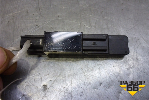 Антенна электрическая (дистанционного управления) (8999260020) для Toyota Land Cruiser (200) с 2008г (Ленд Крузер)