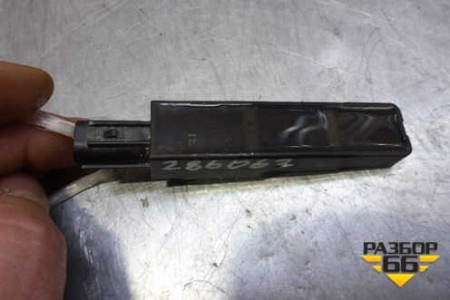 Антенна электрическая (дистанционного управления) (8999260020) для Toyota Land Cruiser (200) с 2008г (Ленд Крузер)