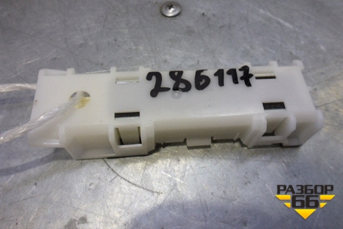 Антенна электрическая (безключевого доступа) (8999228010) для Toyota Land Cruiser (200) с 2008г (Ленд Крузер)