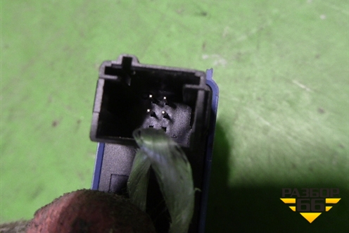 Кнопка (панорамной крыши) (96565343) для Peugeot 3008 с 2010-2016г