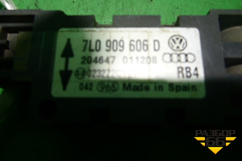 Датчик AIR BAG (7L0909606D) для Porsche Cayenne с 2003-2010г (Каен)