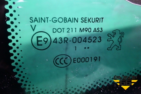 Стекло глухое левое (2011г) (8569XF) для Peugeot 3008 с 2010-2016г