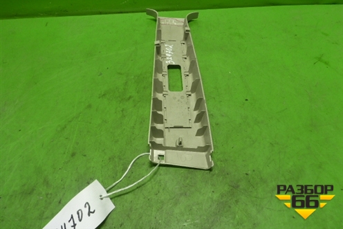 Обшивка стойки центральная верхняя правая (769139U000) для Nissan Note (Е11) с 2005-2013г (Нот)