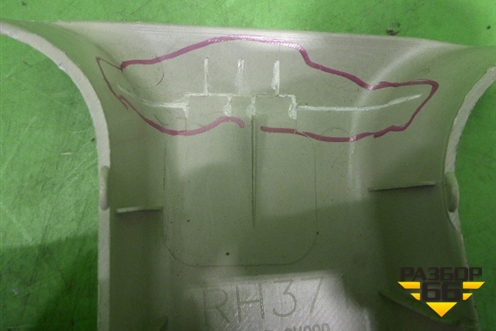 Обшивка стойки центральная верхняя правая (769139U000) для Nissan Note (Е11) с 2005-2013г (Нот)