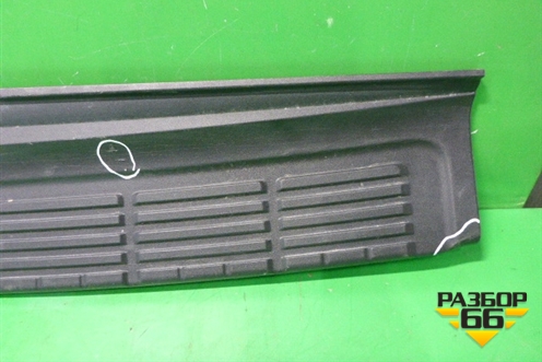 Накладка заднего бампера (до 2012г) (5216260040) для Toyota Land Cruiser (200) с 2008г (Ленд Крузер)