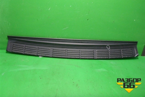 Накладка заднего бампера (до 2012г) (5216260040) для Toyota Land Cruiser (200) с 2008г (Ленд Крузер)