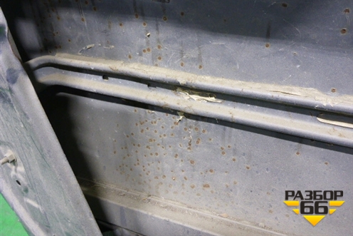 Дверь передняя левая (правый руль) для Nissan Primera (P12E) с 2001-2008г (Примера)