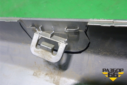 Накладка заднего бампера (850700171R) для Nissan Terrano с 2014г (Терано)