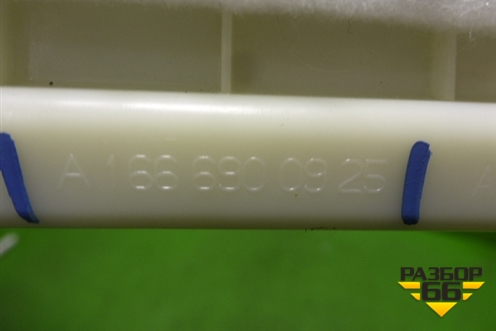 Обшивка стойки задняя нижняя левая (A1666900925) для Mercedes Benz ML-Klass W166 c 2011г (МЛ)