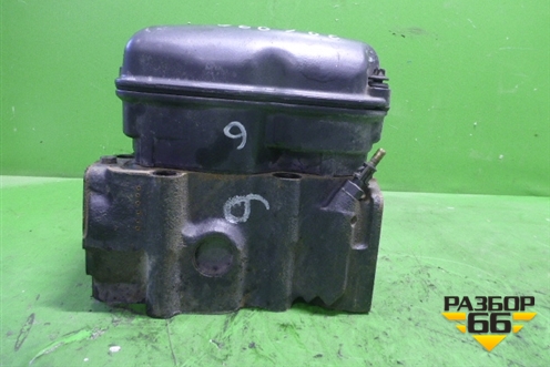 Головка блока цилиндров (5) (DC1606 под насос форсунки) для Scania 5 R Series с 2004-2016г