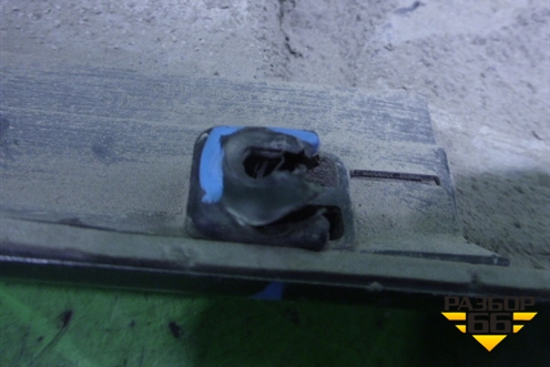 Накладка заднего бампера правая (PZ32260034) для Lexus LX-570 с 2007-2015г (ЛХ)